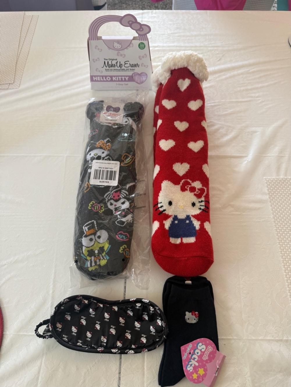 Hello Kitty Red Heart Fuzzy Socks & Accessories Set Bundle